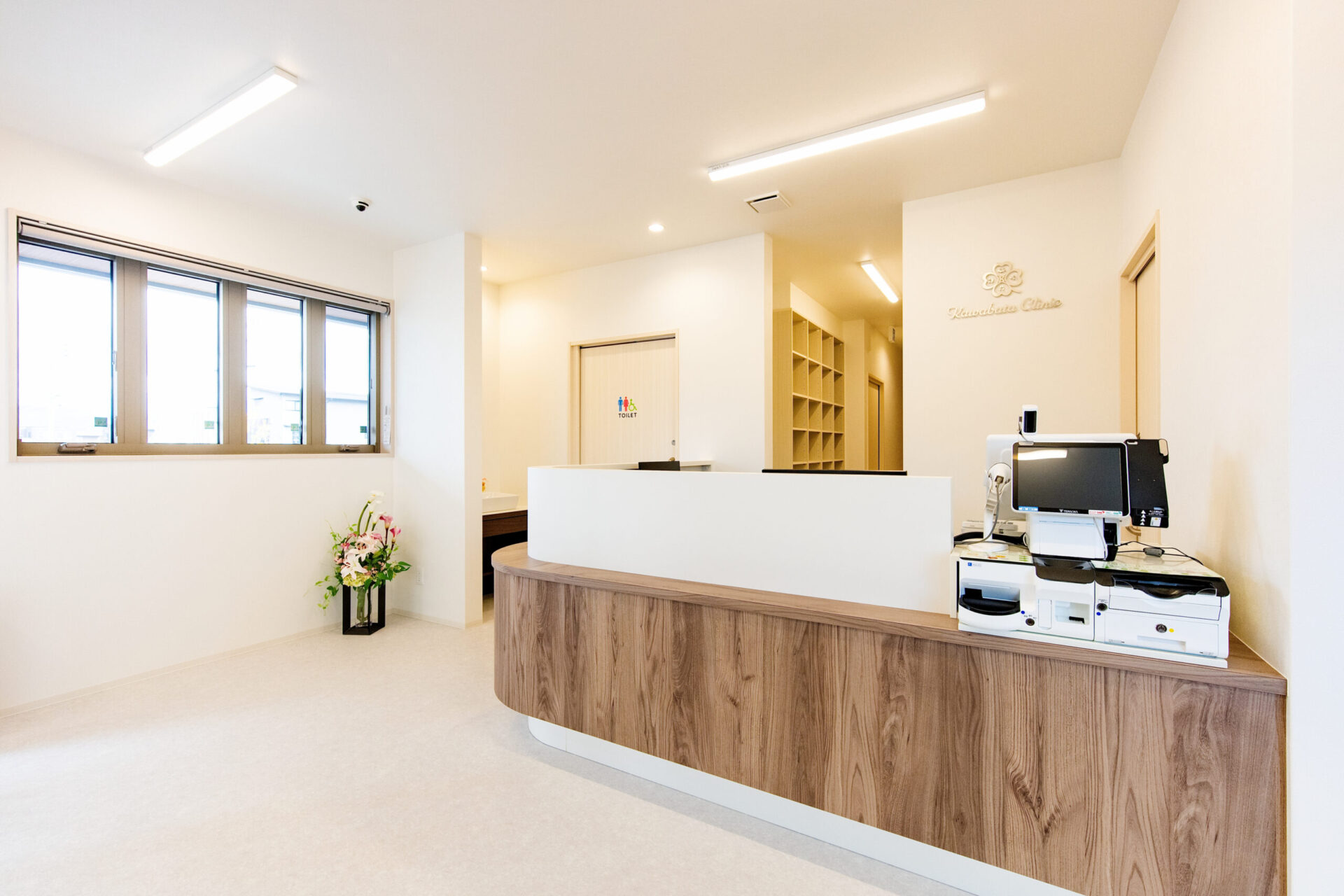 メインビジュアル01（PC）